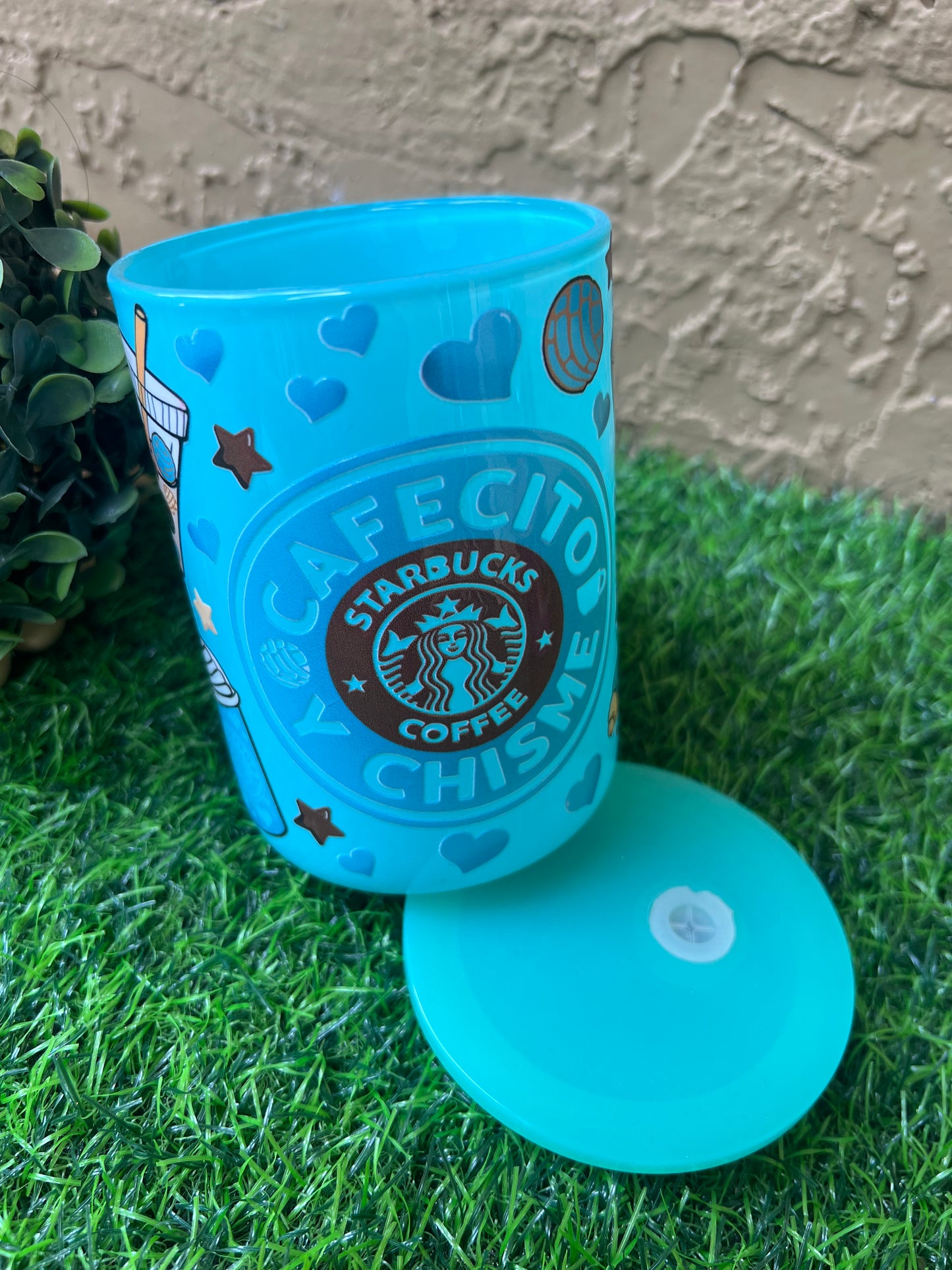 Cafecito y chisme /Glass Can