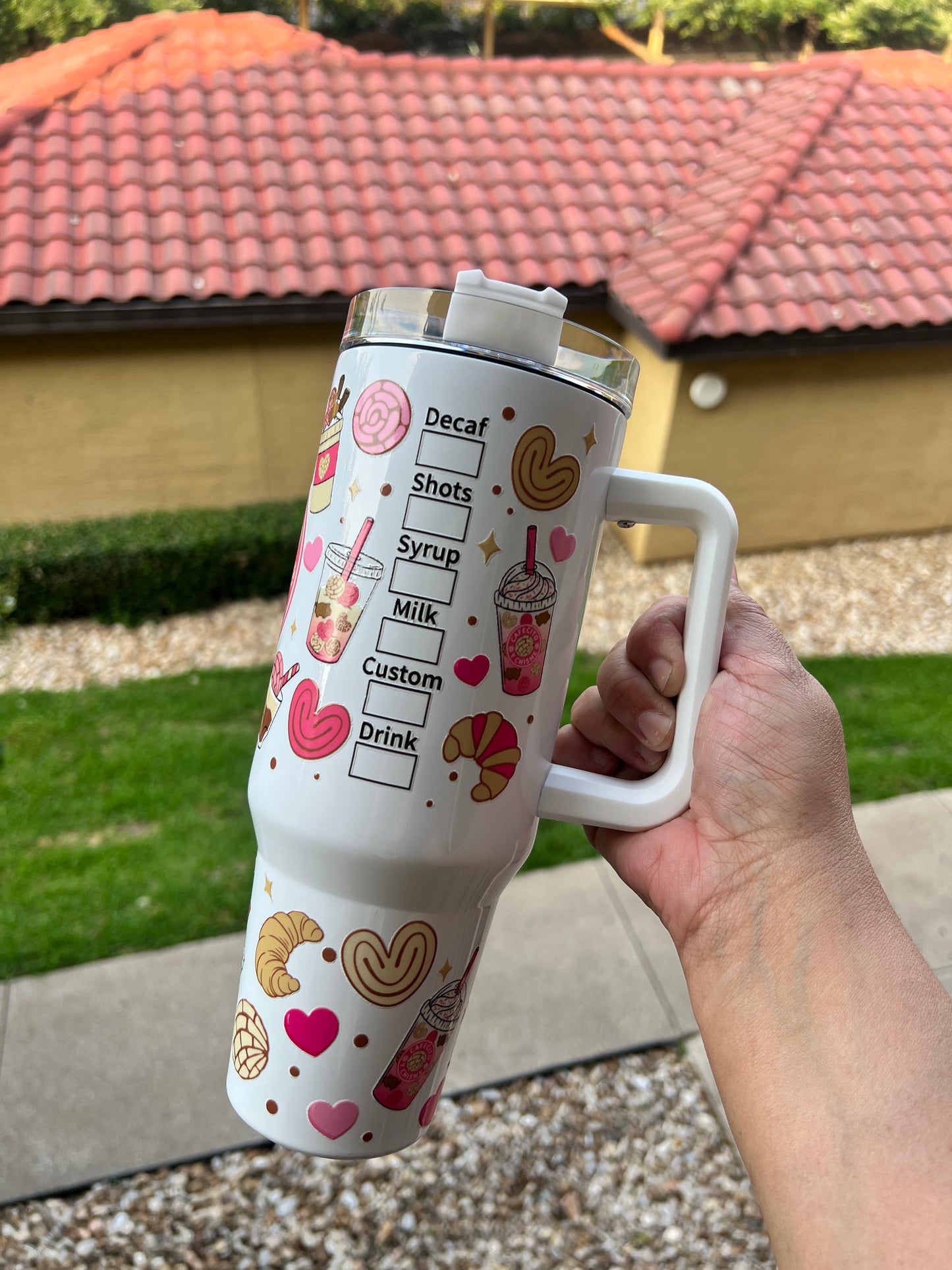 Cafecito y chisme /Tumblers 40 0z