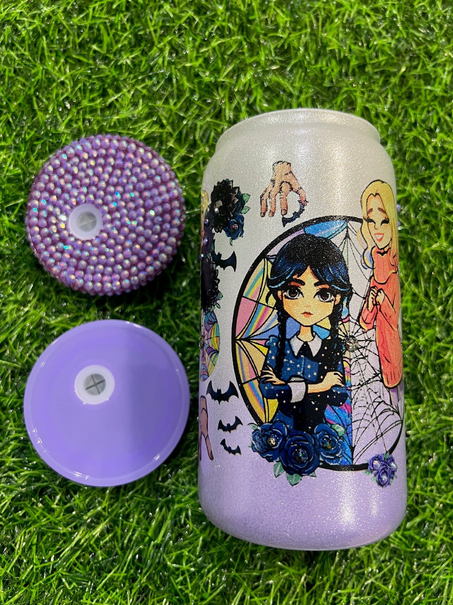 Purple Wednesday / Glass can