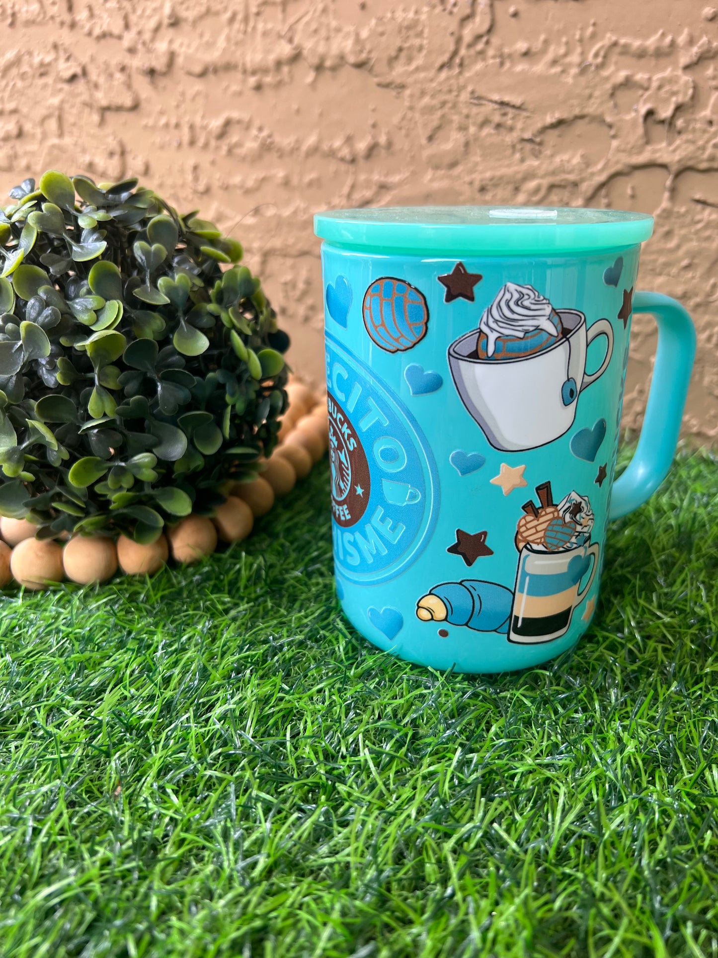 Cafecito y chisme  /Glass Can
